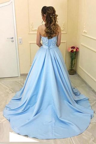 Namorado sem tiras Uma linha Cetim Azul-claro Vestidos de Baile para os estudantes da Tarde Longos, 17462