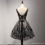 V decote vestidos de baile para os estudantes de regresso para casa de cadarço pretos curtos, pouco vestido posterior, CM205
