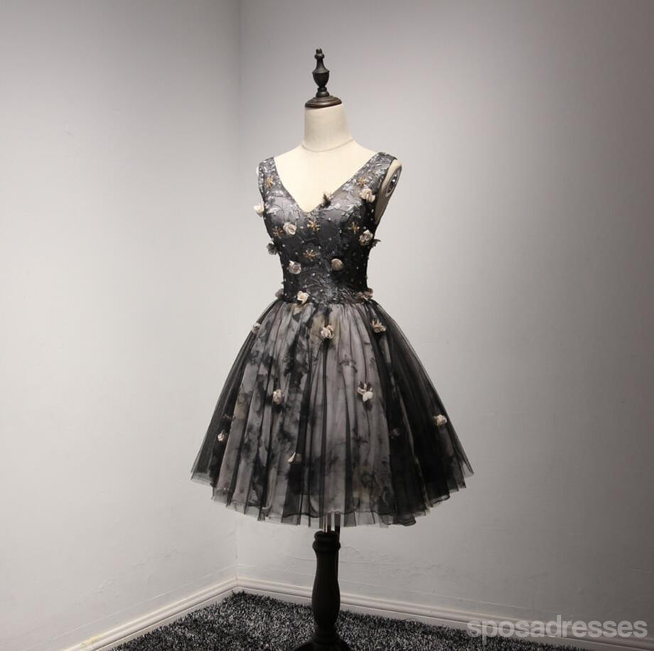 V decote vestidos de baile para os estudantes de regresso para casa de cadarço pretos curtos, pouco vestido posterior, CM205