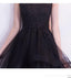 Robes de bal en dentelle noire à manches longues et à bas prix