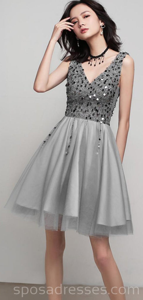 V Λαιμό Γκρι διακοσμημένο με Χάντρες Τσέκι Φτηνές Φορέματα Homecoming σε απευθείας Σύνδεση, Φθηνά Σύντομη Φορέματα Prom, CM763