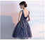 Vestidos de fiesta baratos de encaje azul marino con cuello en V en línea, vestidos de baile cortos baratos, CM786
