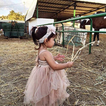 Correa con cuentas de lentejuelas Top Tulle una línea de vestidos de niña de las flores, vestidos de niña encantadora, FG066