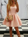 Vestidos de regreso a casa cortos de satén de color rosa pálido simple en línea, CM635